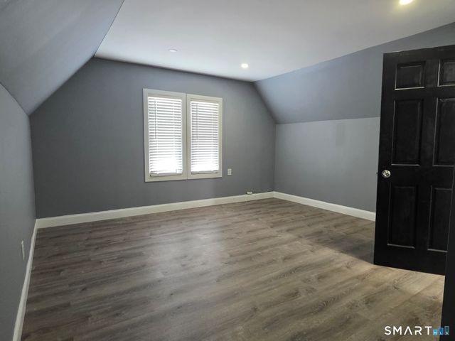 979-981 Hancock Avenue 3, Bridgeport, CT 06605