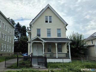 979-981 Hancock Avenue 3, Bridgeport, CT 06605