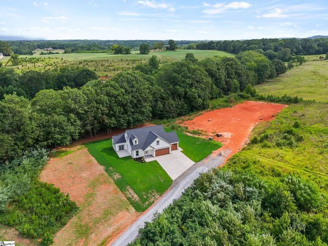 366 Lyman Lake Road, Lyman, SC 29365