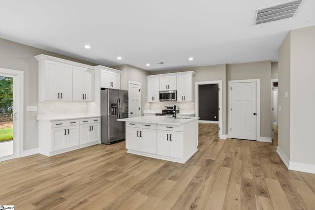 366 Lyman Lake Road, Lyman, SC 29365