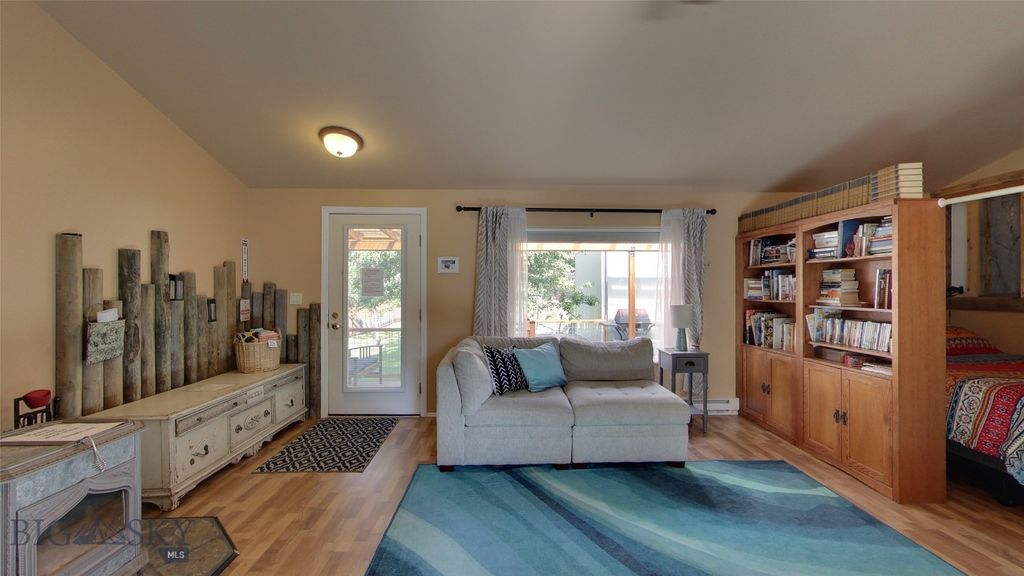 104 Vista Street, Gardiner, MT 59030 photo 16