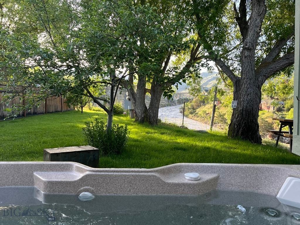 104 Vista Street, Gardiner, MT 59030 photo 29