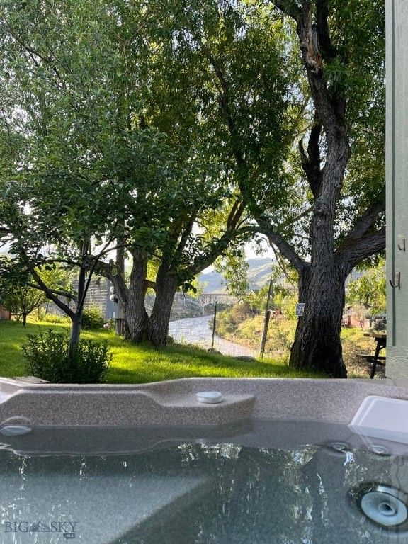 104 Vista Street, Gardiner, MT 59030 photo 30