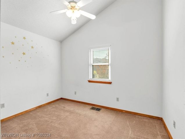 103 E George Avenue, Pocola, OK 74902