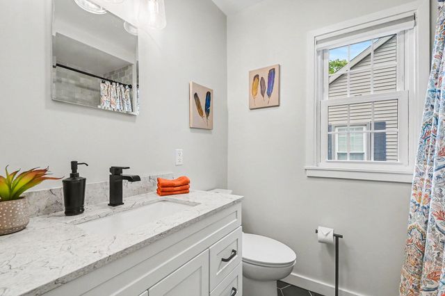 1122 Keneberry Way SE, East Grand Rapids, MI 49506