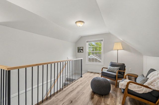 1122 Keneberry Way SE, East Grand Rapids, MI 49506