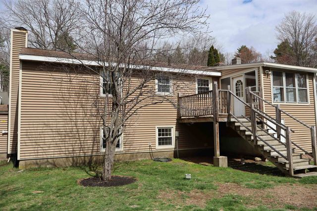 9 Whitehall Terrace, Hooksett, NH 03106