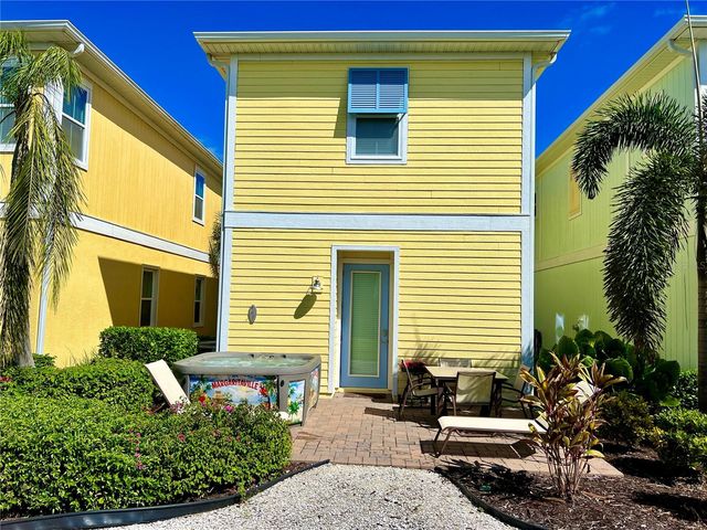 8038 SURF STREET, Kissimmee, FL 34747