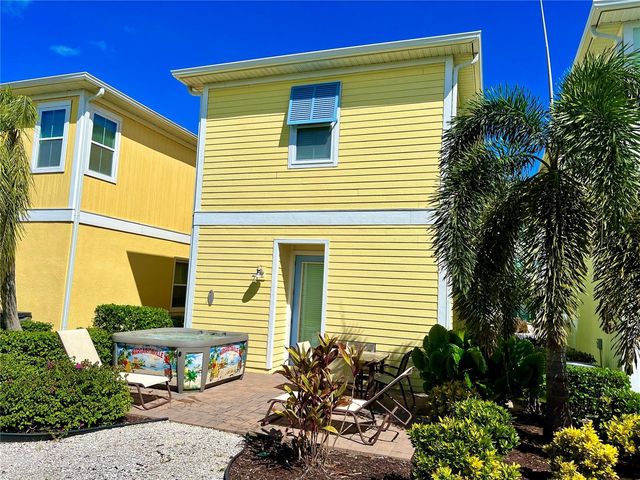 8038 SURF STREET, Kissimmee, FL 34747