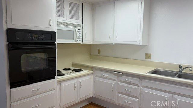 1571 Golden Rain Road 118-H, Seal Beach, CA 90740