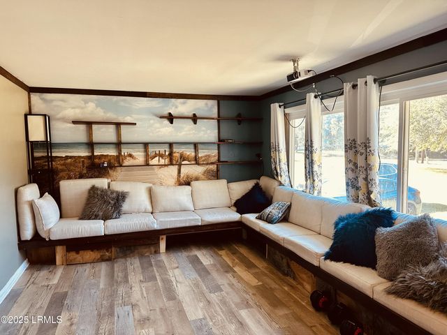 1209 Seaside Road, St. Helena Island, SC 29920