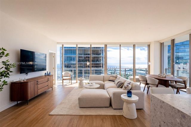 2678 Tigertail Ave 1707, Miami, FL 33133