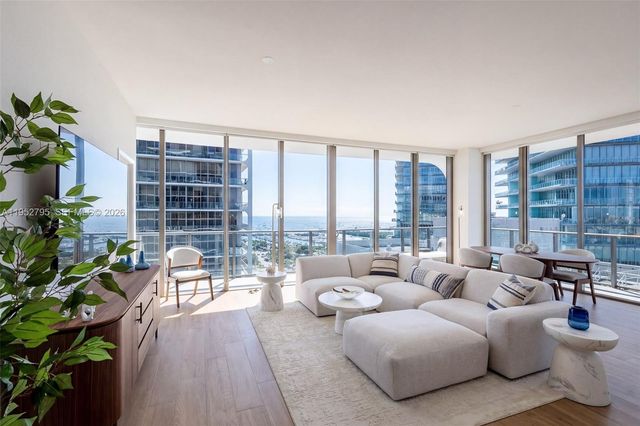 2678 Tigertail Ave 1707, Miami, FL 33133