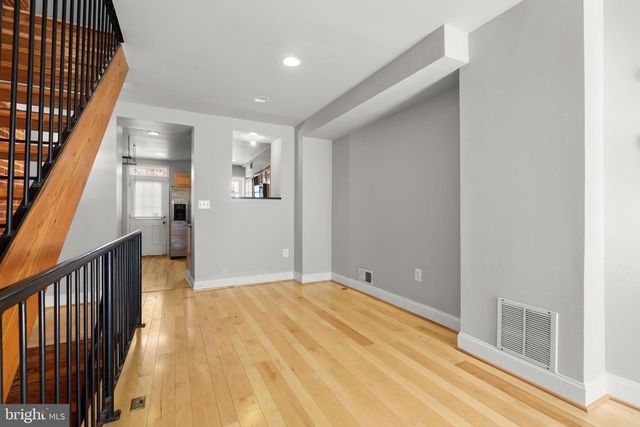 1012 W LOMBARD ST, Baltimore, MD 21223