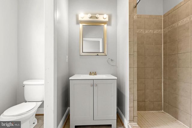 1012 W LOMBARD ST, Baltimore, MD 21223