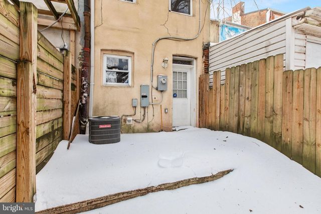 1012 W LOMBARD ST, Baltimore, MD 21223