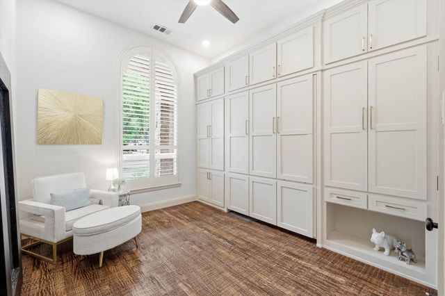 8431 Thatcher Road, Lantana, TX 76226