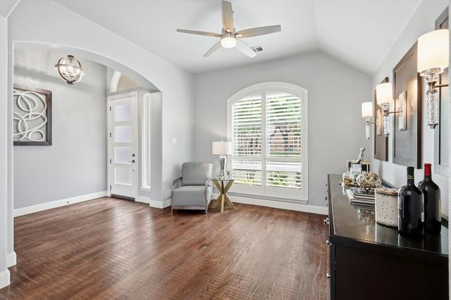 8431 Thatcher Road, Lantana, TX 76226