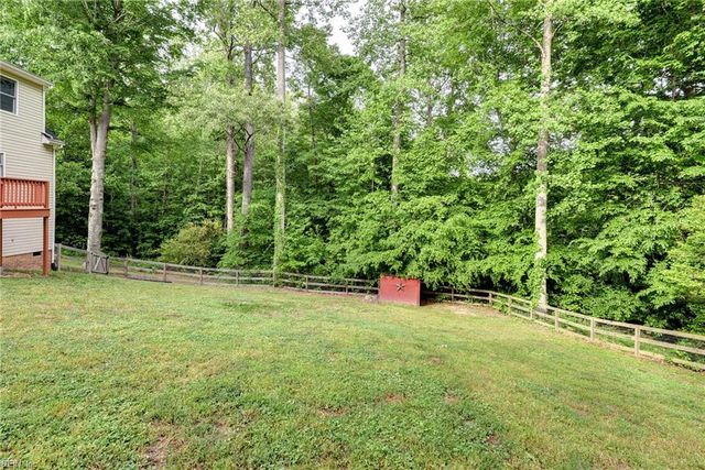 5970 Plaster LN, Quinton, VA 23141