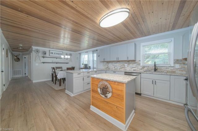1440 Longtown Road, Boonville, NC 27011