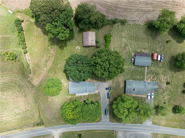 1440 Longtown Road, Boonville, NC 27011