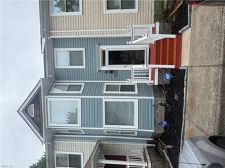 1083 Palmerton DR, Newport News, VA 23602