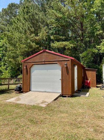 337 Weathers Farm Road, Bowman, SC 29018