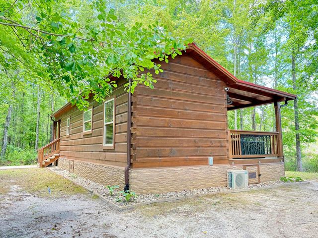 337 Weathers Farm Road, Bowman, SC 29018
