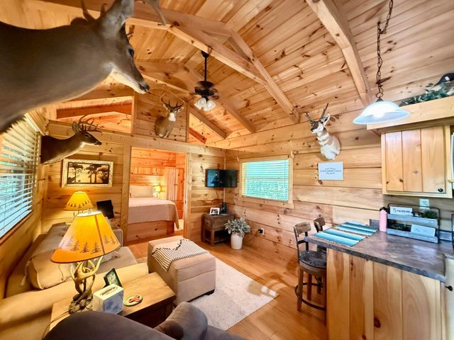 337 Weathers Farm Road, Bowman, SC 29018