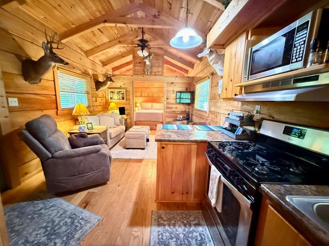 337 Weathers Farm Road, Bowman, SC 29018