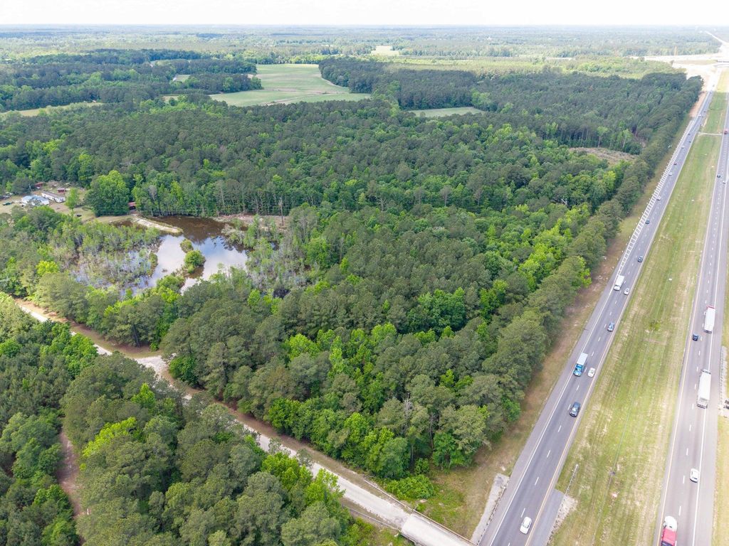 337 Weathers Farm Road, Bowman, SC 29018