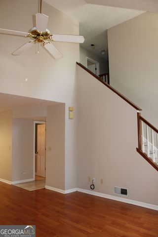 1436 Glynview Circle, Lawrenceville, GA 30043