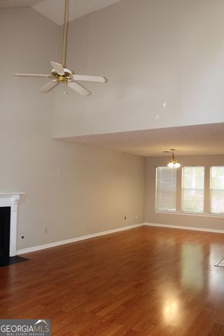 1436 Glynview Circle, Lawrenceville, GA 30043