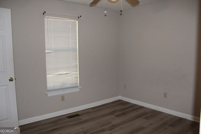 1436 Glynview Circle, Lawrenceville, GA 30043