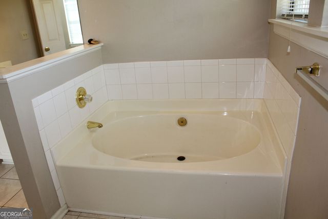 1436 Glynview Circle, Lawrenceville, GA 30043