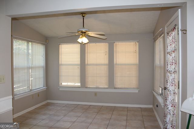 1436 Glynview Circle, Lawrenceville, GA 30043
