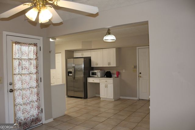 1436 Glynview Circle, Lawrenceville, GA 30043