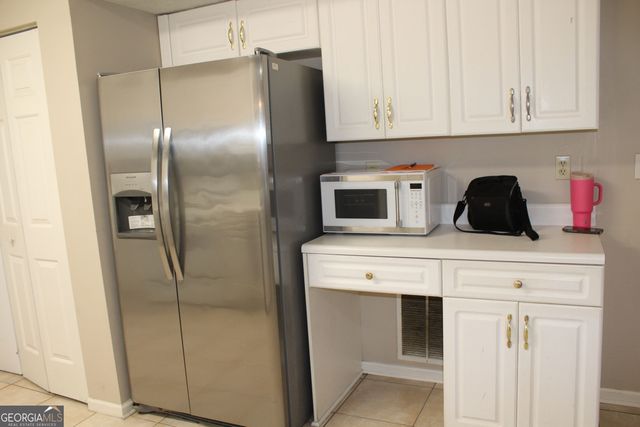 1436 Glynview Circle, Lawrenceville, GA 30043