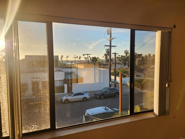 4208 Napier Street, San Diego, CA 92110