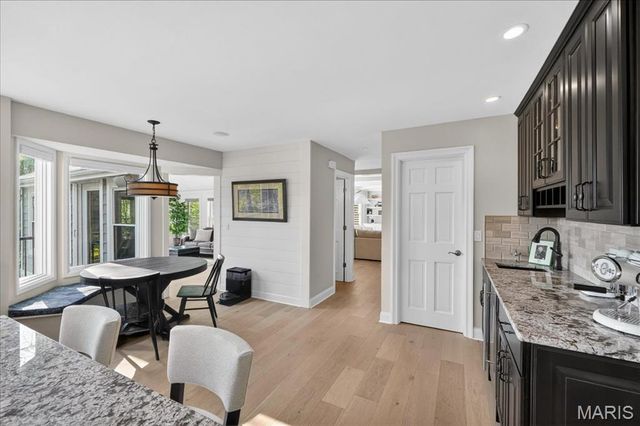 303 Greenbriar Estates Drive, St Louis, MO 63122