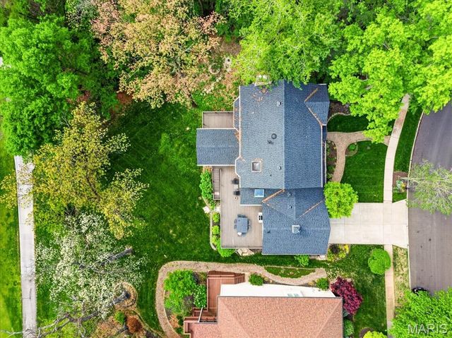 303 Greenbriar Estates Drive, St Louis, MO 63122