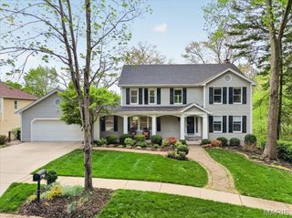303 Greenbriar Estates Drive, St Louis, MO 63122