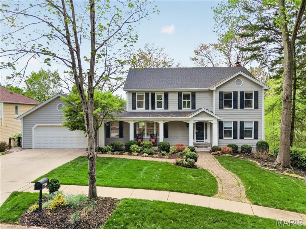 303 Greenbriar Estates Drive, St Louis, MO 63122