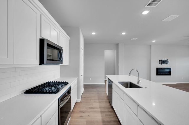 7302 Aster Drive, Venus, TX 76084