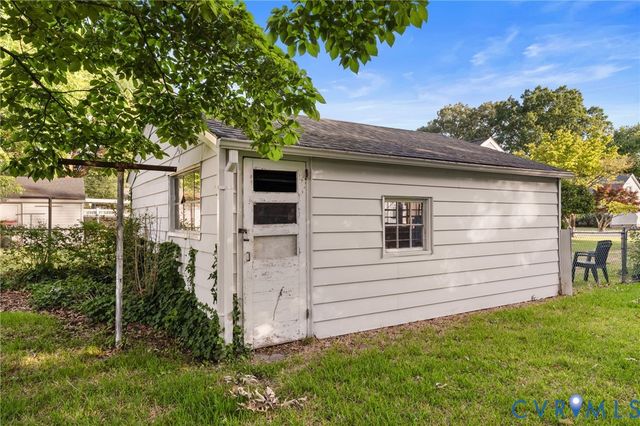 140 Chancellor Rd, Hampton, VA 23661