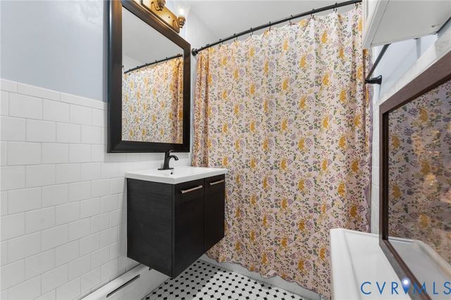140 Chancellor Rd, Hampton, VA 23661