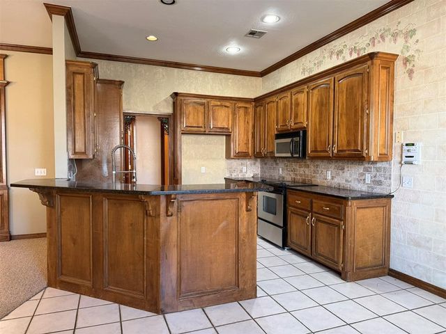 2917 SW 111th Street, Oklahoma City, OK 73170