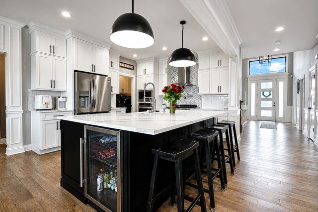 13460 Camas Drive, St. John, IN 46373