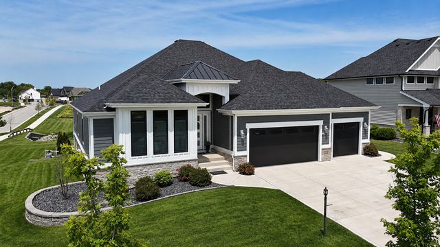 13460 Camas Drive, St. John, IN 46373