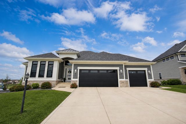 13460 Camas Drive, St. John, IN 46373